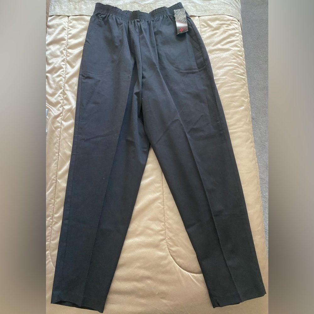 (NWT) ORBIT Black Straight Leg Women's Pants